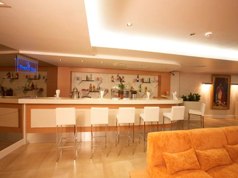 Hotel Vibra Vila Ибица Экстерьер фото