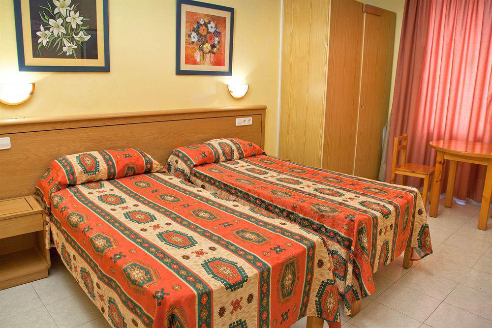 Hotel Vibra Vila Ибица Экстерьер фото